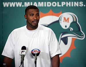 Daunte Culpepper benched.