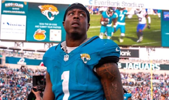 Travis Etienne free agent